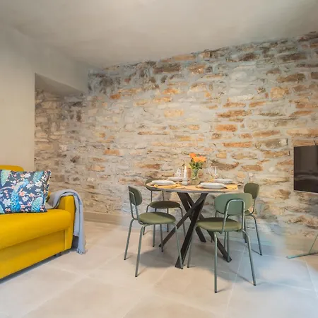 Urio's Castle By Rent Apartament Carate Urio