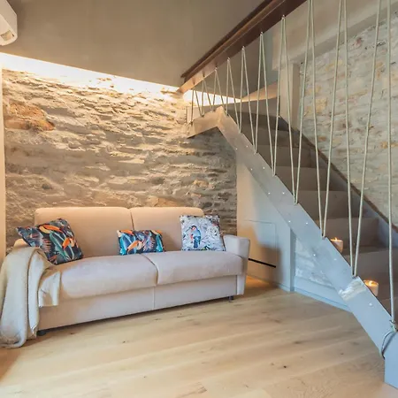Apartament Urio's Castle By Rent