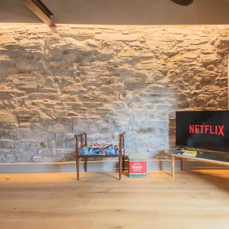 Urio's Castle By Rent Apartment Carate Urio